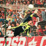 Iker Casillas Instagram - 🧤 #OTD 24 years ago, @IkerCasillas made his debut as a madridista! 🔙 ¡Se cumplen 24 años del debut de Iker Casillas como madridista! #RealFootball