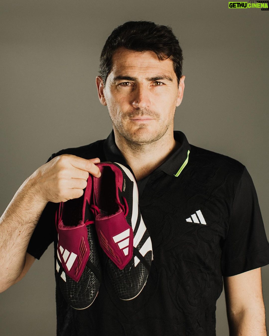 Iker Casillas - 164.4K Likes - Todo es posible, hasta que vuelvan del pasado! @adidasfootball #predator 👌🏼
