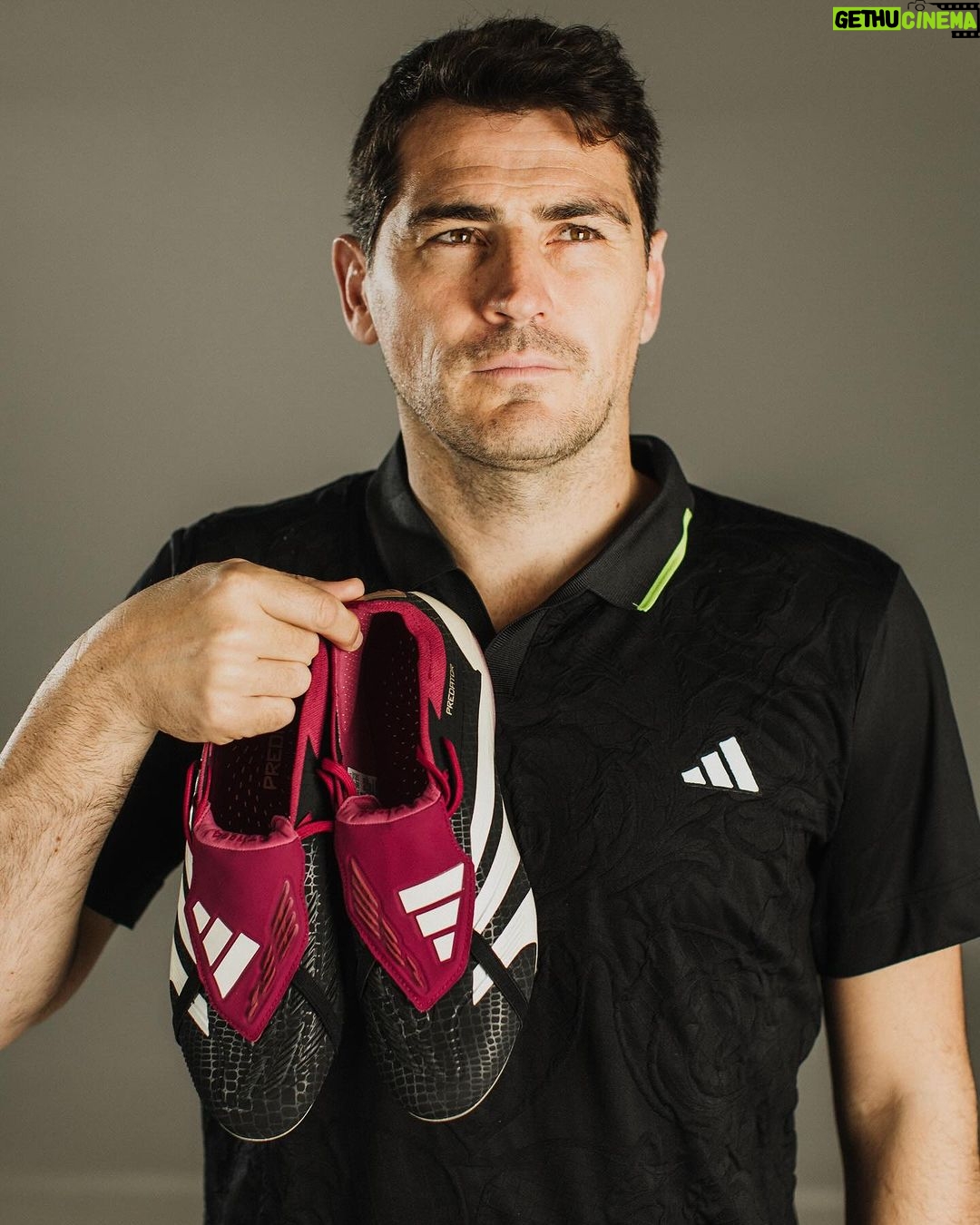 Iker Casillas - 164.4K Likes - Todo es posible, hasta que vuelvan del pasado! @adidasfootball #predator 👌🏼