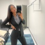 Ilfenesh Hadera Instagram - An encouraging DOUBLE fist bump from @officialjimmysmits after a good take 🙏🏾💕👊🏾 Thank you for having me on @eastnycbs and thanks for the bomb 📸 @itsmomcrae!