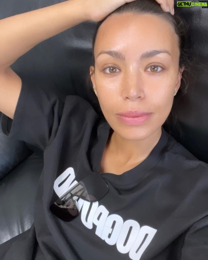 Ilfenesh Hadera Instagram - Making Mayme-A little @godfatherofharlem hair and makeup magic. No show without our insanely talented HMU and costume dept. Love you ladies @arielle_toelke @barbiedoll125 @sarahlaux_costumedesign