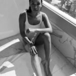Ilfenesh Hadera Instagram - Shouldn’t be giving away this foot pic for free but fk it, Merry Christmas everyone!