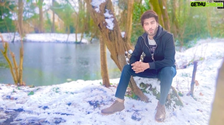 Imran Abbas Instagram - Frozen “Sagar Kinaare “ in United Kingdom. London, United Kingdom