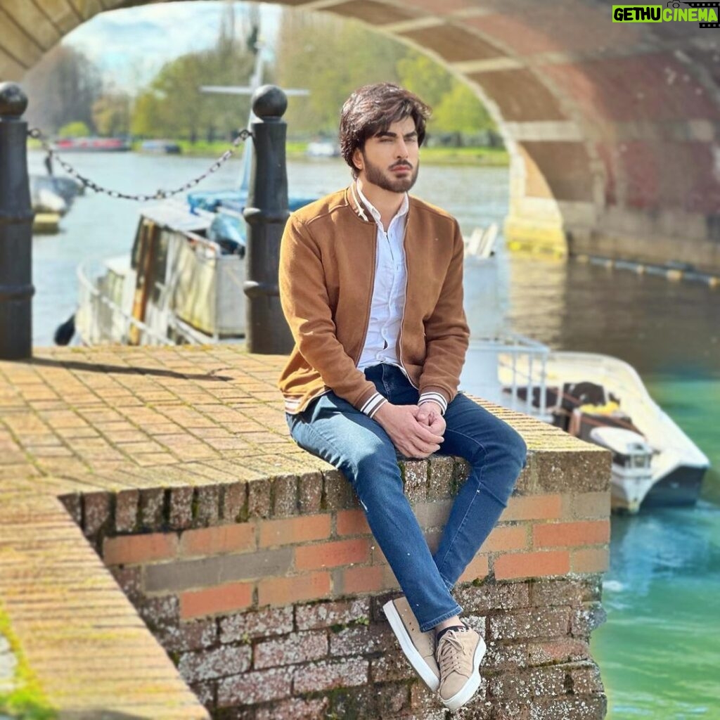 Imran Abbas Instagram - By myself…at my favourite corner in Kingston upon Thames, London.