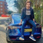 Imran Abbas Instagram - Another day another shoot with my sleepy baby.. what a shiny cheerful day it is. High on dopamine, endorphin , serotonine, oxytocin… (Errrr!! which feel good hormone left?)… Kingston, London