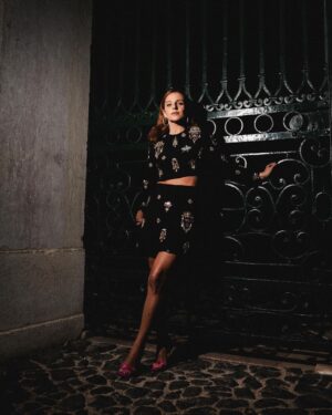 Inês Herédia Instagram - Acho que este é o look mais bonito que usei até agora 🤍

Top & Skirt @stivali_lisboa @zuhairmuradofficial 
Shoes @stivali_lisboa @aquazzura 
Jewelry @saldanha_joalheiros 
Hair @griffehairstyle @madmoisellehairstylist 
Makeup @cristinagomes.makeup
Photos @afonsodbatista