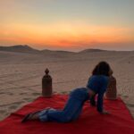 Inanna Sarkis Instagram - Two souls & the endless sand on a perfect full moon. A magical evening #InAbuDhabi @visitabudhabi 🇦🇪🐪 العيد الوطني الاماراتي Abu Dhabi Desert