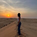Inanna Sarkis Instagram - Two souls & the endless sand on a perfect full moon. A magical evening #InAbuDhabi @visitabudhabi 🇦🇪🐪 العيد الوطني الاماراتي Abu Dhabi Desert