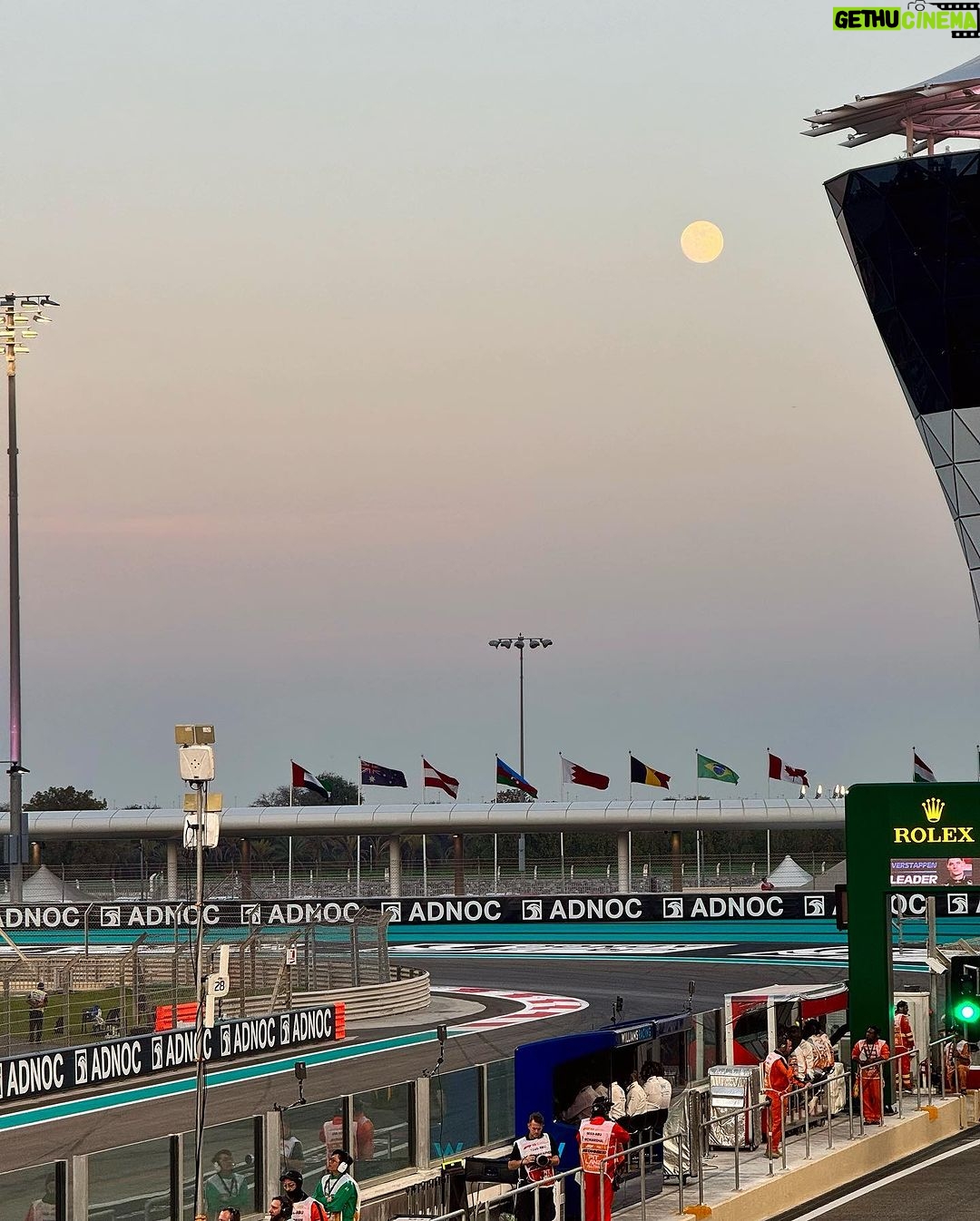 Inanna Sarkis Instagram - back to back F1, but this one just hit different! Thank you @visitabudhabi for a memorable time #AbuDhabiGP Abu Dhabi, United Arab Emirates