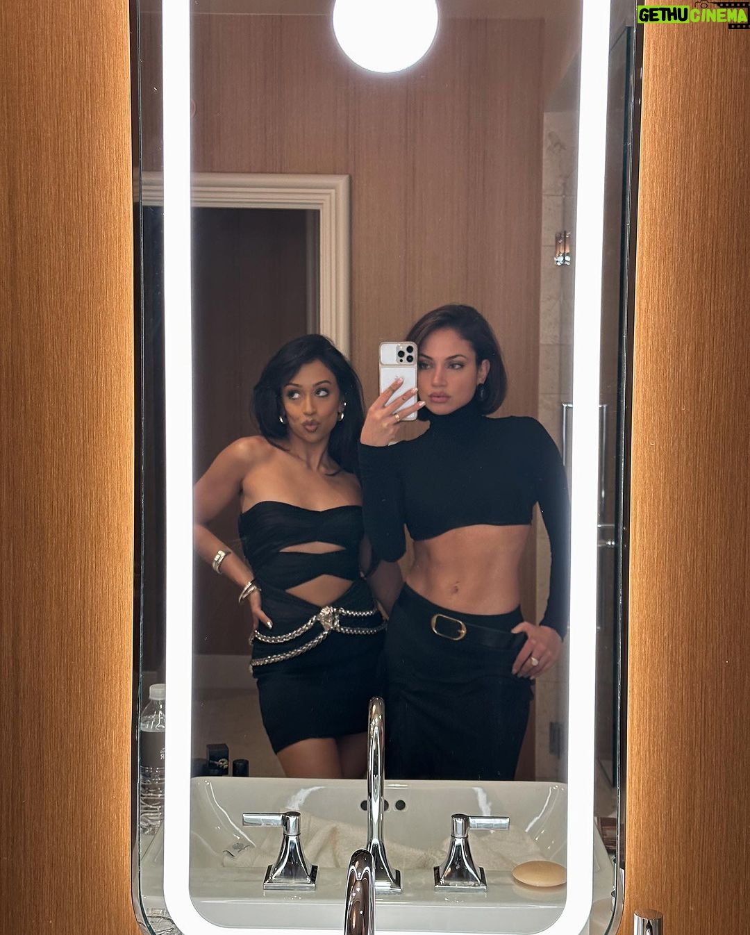 Inanna Sarkis Instagram - F1 weekend 🏁 Las Vegas, Nevada