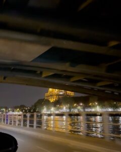 Inanna Sarkis Instagram - une nuit à Paris 🎞️ Paris, France
