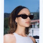 Inanna Sarkis Instagram - feelin’ like a 90s babe 😏 who wants to hop in?