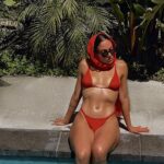 Inanna Sarkis Instagram - Last slide is my summer mood 🥵🥰