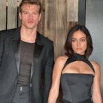 Inanna Sarkis Instagram - Watched my man make out with JLaw on the big screen! It was hottttt 🥵 styling @yaelquint wearing @tiffanyandco @versace @elliemisner @judithleiberny @rogervivier glam @misha212 hair @davidvoncannon nails @nailsbyzola film @luke_simone New York