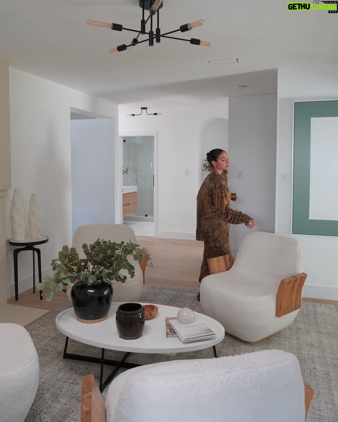 Inanna Sarkis Instagram - It’s a bittersweet moment selling my first home! I remember saving every dollar I had so that I can buy this house 4 years ago and stressing about if I will have enough for the mortgage each month. After many unforgettable memories and much needed renovations, my first L.A home sold for a million more than the purchase price, in less than a week! 🙏🏼 — ASSETS OVER LIABILITIES Staging : @vesta Agent : @thestephensweeney (despite our sibling battles through the renovation process, I couldn’t have done it without you & the end turned out exactly how I wanted!) And a Special thanks to my hubby @matthew_noszka for being my rock & guiding spirit through it all! 🫶🏻