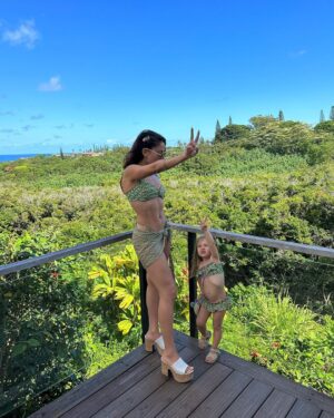 Inanna Sarkis Instagram - a sweet birthday escape 🌺