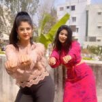 Inchara Joshi Instagram – Sassy ❤️😎
#sisterlove #actorssiters #viralreels #trendingreels