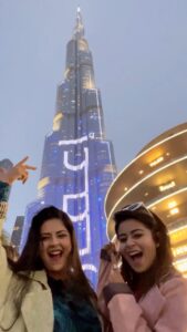 Inchara Joshi Instagram - Had saved this song long back for this moment ❤️🌟 Bhurj Khalifa 💛 And it rained in Dubai 🥶 @inchara.joshi @jyothijoshi2 Video credits @tohid_patel120 #dubai🇦🇪 #dubaidiaries #bhurjkhalifa #burjkhalifa #familytour #vacation #dubaivacation Burj Khalifa,Dubai,U.A.E
