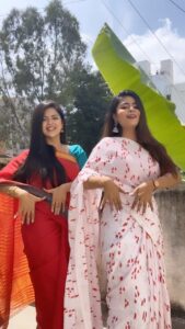 Inchara Joshi Instagram - Sawan ko pani ❤️🧿 #inchara #instagram #incharajoshi #inchu #mansijoshi #saavanmain #savankopani #sisters #cute #trending #viral #dance #nepalisong #actor #actorslife #kannadaserials #instagood #instadaily #reelsinstagram