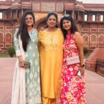 Inchara Joshi Instagram – 🧿❤️”The love of a family is a life’s greatest blessing”🧿❤️
#incharajoshi #mansijoshi #jyothijoshi #agra #newdelhi #actors #kannada #family #vacation #delhi #agrafort #familia #anguribagh Red Fort Agra India