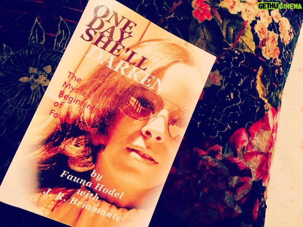 India Eisley Instagram - X #onedayshelldarken