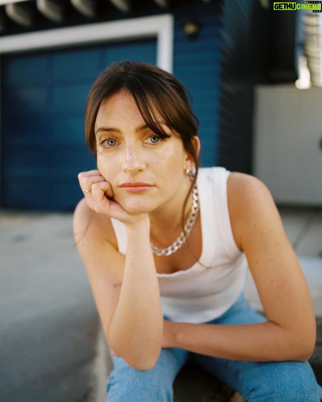 India Mullen Instagram - my favourite photographer @rosie_matheson took my photo last week in LA. she’s a genius and a mastermind and the kindest soul as well. 🤍