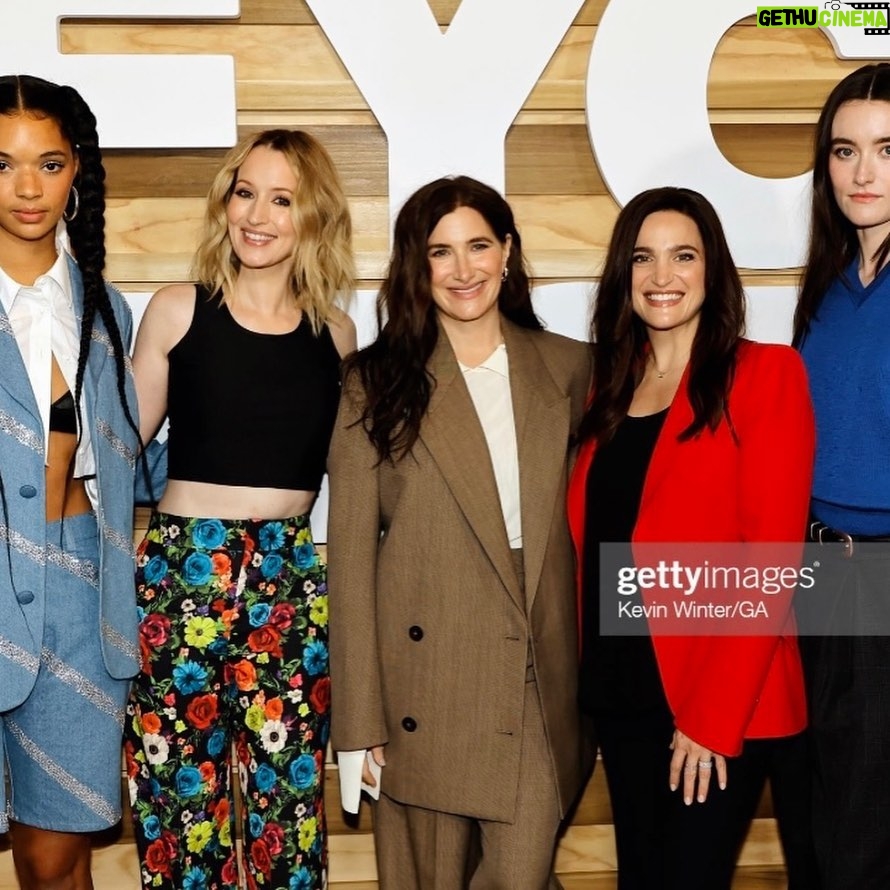 Ingrid Michaelson Instagram - about last night…..at the @tinybeautifulhulu emmy fyc event. 1-my face 2-my face and body on the carpet 3- some really great faces and bodies on the carpet 4-our panel 5-me yelling how good kathryn hahn is at kathryn hahn