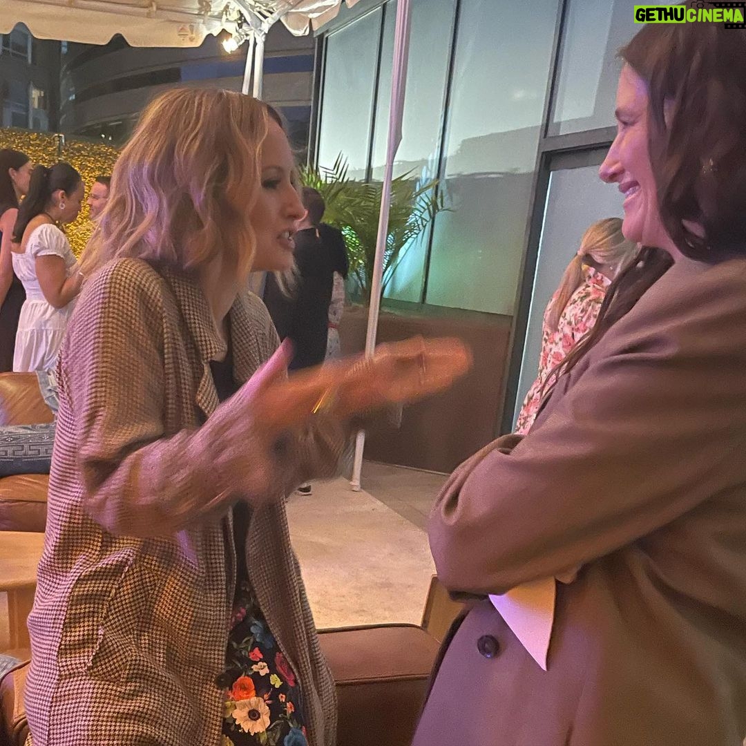 Ingrid Michaelson Instagram - about last night…..at the @tinybeautifulhulu emmy fyc event. 1-my face 2-my face and body on the carpet 3- some really great faces and bodies on the carpet 4-our panel 5-me yelling how good kathryn hahn is at kathryn hahn