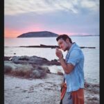 Ioannis Papazisis Instagram - Wake me up when September ends.......💫🤘