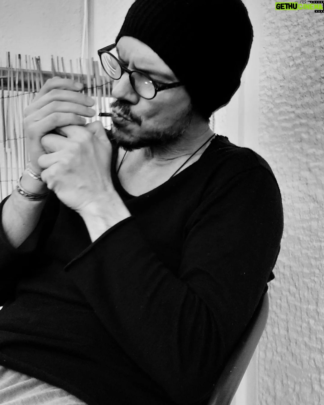 Ioannis Papazisis Instagram - Δώσε την ευκαιρία στον εαυτό σου για να φανείς τυχερος...
