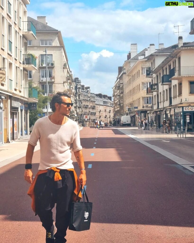 Ioannis Papazisis Instagram - Keep walking.....