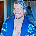 Ioannis Papazisis Instagram – Οτι και να λέμε μιλάμε πάντα για τον εαυτό μας….αλισον μπεκντελ