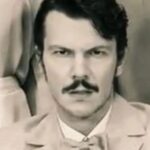 Ioannis Papazisis Instagram – Τι μικρόβιο στο αίμα βαθειά αυτό το γαμη….. το θέατρο…….