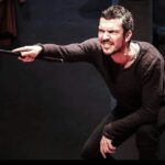 Ioannis Papazisis Instagram – Τι μικρόβιο στο αίμα βαθειά αυτό το γαμη….. το θέατρο…….