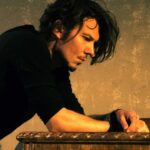 Ioannis Papazisis Instagram – Τι μικρόβιο στο αίμα βαθειά αυτό το γαμη….. το θέατρο…….