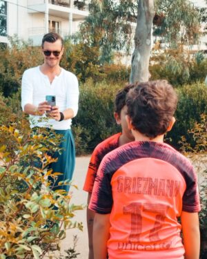 Ioannis Papazisis Instagram - Καλή χρονιά σε όλους σας.να είσαστε μαζί με αυτούς που σας αγαπάνε ... always just me and you.