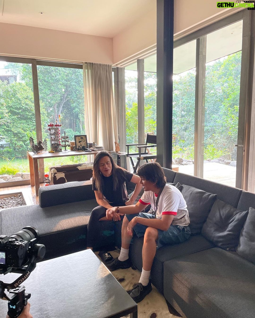 Iqbaal Ramadhan Instagram - Serba-serbi fotografi di Episode 3 tayang hari Rabu ini‼️Link di bio📸🎞️🐈 #IQBAAL
