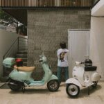 Iqbaal Ramadhan Instagram - My Darling🤍 Episode 2 #Iqbaal bersama Om @jujukmargono sudah tayang di YouTube @vindes.ig. Link di bio!! 🛵 Photos by @jozz_felix 📸 Lebih Baik Naik Vespa
