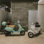 Iqbaal Ramadhan Instagram - My Darling🤍 Episode 2 #Iqbaal bersama Om @jujukmargono sudah tayang di YouTube @vindes.ig. Link di bio!! 🛵 Photos by @jozz_felix 📸 Lebih Baik Naik Vespa