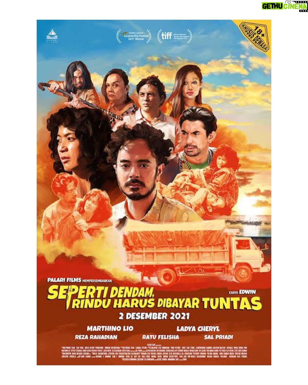 Iqbaal Ramadhan - 663.9K Likes - Film Indonesia itu keren-keren. Aku makin yakin itu setelah nonton 10 film ini. The list goes on but please be kind enough to drop your favourite Indonesian movies for me. Kalau perlu sama kasih tau bisa ditonton dimana🫡
Selamat Hari Film Nasional!❤️🇮🇩🎬🎞️