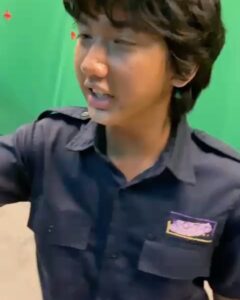 Iqbaal Ramadhan Instagram - Mencuri Raden Saleh hari ini pamit dari bioskop. Terima kasih karena udah jadi bagian dari Komplotan Raden Saleh. …in the meantime, selamat menikmati sisa-sisa hasil tustel jepretan @jozz_felix dan saya👨‍🎨. Credits tercantum di pojok kanan post. NO, THIS IS NOT THE END. 🎡🎪🥊