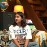Iqbaal Ramadhan Instagram - Who said we’re done? White version of “Mencuri Raden Saleh” Featuring the paintings of Raden Saleh “Penangkapan Pangeran Diponegoro” NOT FOR SALE - COMING TO UR NEAREST THEATERS ON AUGUST 25TH.