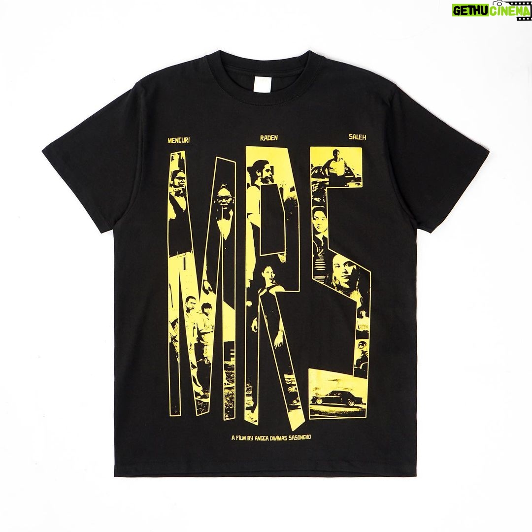 Iqbaal Ramadhan Instagram - IDR Manajemen x Visinema Pictures presents Official Merchandise MENCURI RADEN SALEH T Shirt β Black/White ZOOM IN FOR DETAILS Available for sale NOW. Link on @idr.manajemen bioπ€ππ€π