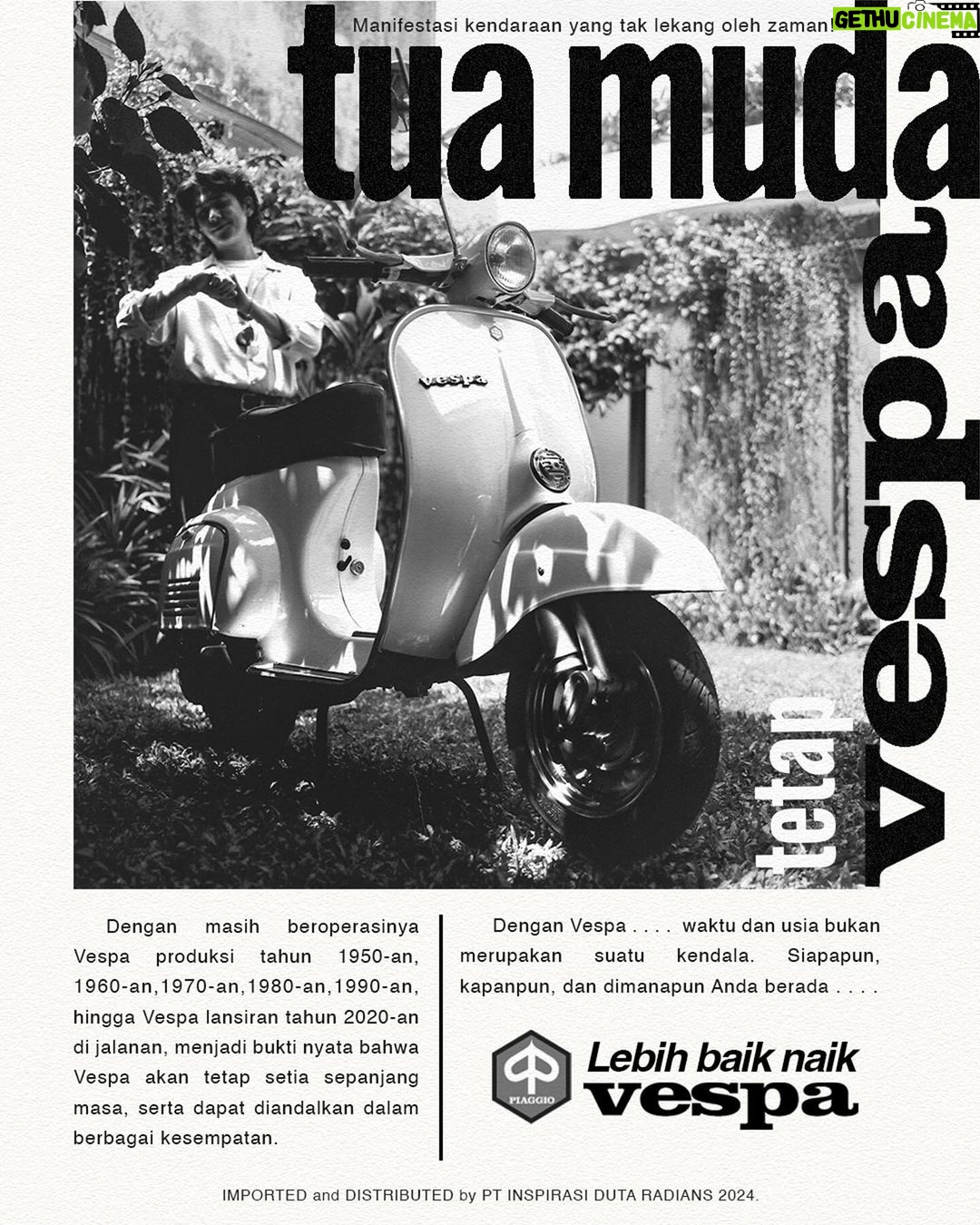 Iqbaal Ramadhan Instagram - Nemu tumpukan majalah tahun jebot.. Ehhhh keren-keren banget desainnya… Yegakyegakyegak?🤪 hahahaha Thanks Paks! @jozz_felix 🫂💌 next time kita bikin iklan mobil Porsche ya pak.. (nanti kalo udah punya) AAMIIN !!