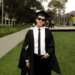 Iqbaal Ramadhan Instagram - Alhamdulillah🤲🎓#lulusbro 📸: @jozz_felix Monash University