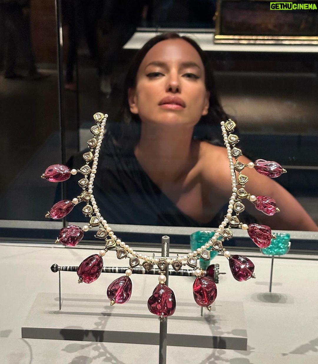 Irina Shayk Instagram - Thank you @miaqatar for the most incredible visit! Can't wait for the next time! @visitqatar 🖤 @djwe.qa