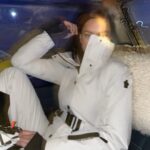 Irina Shayk Instagram - Just ❄️ nah 🐰 … thx @remoruffini @piergiorgio for fun 24 h in d snow land