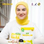Irish Bella Instagram - MENIKAH BIKIN BADAN JADI GEMUK ??? Guys pasti banyak perempuan di luar sana setelah menikah, atau setelah lahiran juga menyusui BB nya naik drastis 😭😭 Sama banget kaya aku BB naik sampai belasan kilo, muka jadi chubby bahkan bagian tubuh banyak banget yang gelambir🥹 Tapi syukurnya sekarang uda ada @detoslim_official yang efektif untuk bantu para wanita indonesia menurunkan BB hingga belasan kilo 😍😍 @detoslim_official ini mengandung 100% bahan alami herbal yang bermanfaat untuk bantu : ✅ Mempercepat pembakaran kalori tubuh ✅ Meningkat metabolisme tubuh sehingga bisa memaksimalkan pembakaran lemak ✅ Mengurangi nafsu makan ✅ Membersihkan usus serta zat kotor dalam tubuh juga manfaat lainnya. @detoslim_official juga sudah halal & BPOM sehingga aman & tanpa efek samping. MILIKI TUBUH LANGSING IMPIAN MU DENGAN @detoslim_official #diet #dietsehat #dietbusui #dietdetoslim #detoslim #dietfood #dietplan #dietherba #detoslimbeauty #testimonidetoslim #diet #dietsehat #dietbusui #dietasemsofrer #detoslim #dietfood #dietplan #dietherbalife #dietsehat #bbideal #bodygoals #diettips #diethebal #dietalami