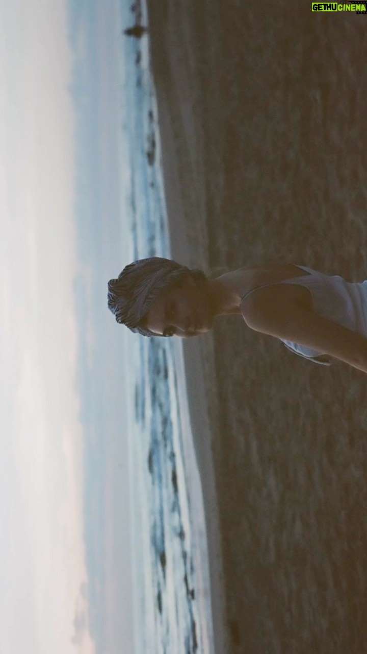 Isabel Durant Instagram - zihuatanejo 🇲🇽🧡✨