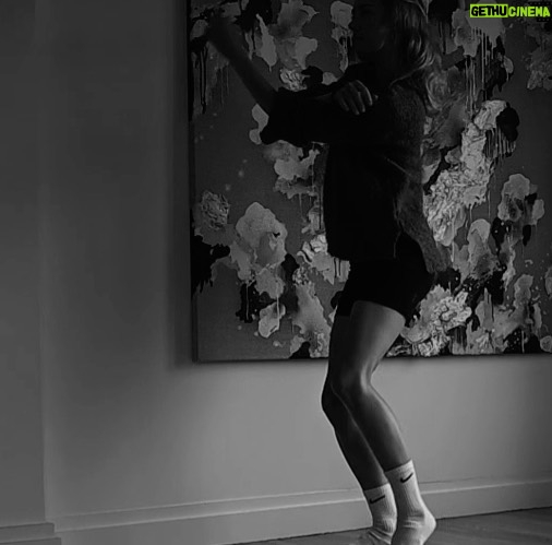 Isabel Durant Instagram - … a yearning desire